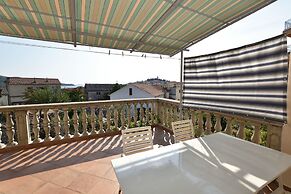 Apartment Damir