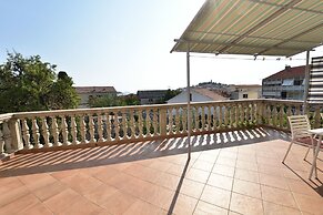 Apartment Damir