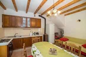House Sanda