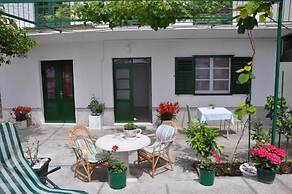 Apartments Tonci