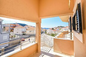 Apartments Frane