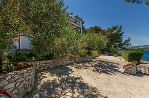 Apartments Dragica