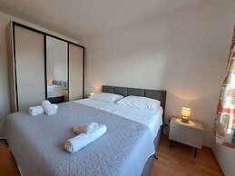 Apartments Karmen A1-A3