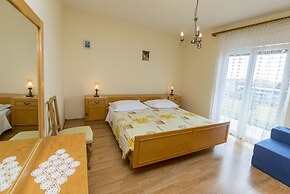 Apartment Lele