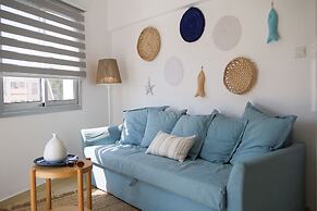 Phaedrus Living: Seaside Luxury Flat Lighthouse 68