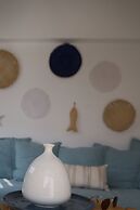 Phaedrus Living: Seaside Luxury Flat Lighthouse 68