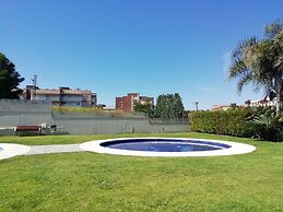 Residencial Paradise Village B
