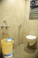Hotel Madhuri Executive
