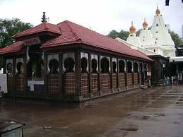 Hotel Madhuri Executive