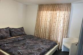 Euro Apartment