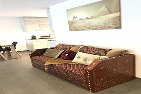 Euro Apartment