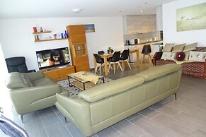 Euro Apartment