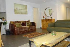 Euro Apartment