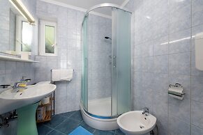 Guest House Medine