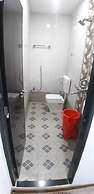 Rajhuns Deluxe Lodging