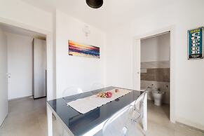 Quintino Apartments