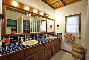 Cocotal Inn and Cabanas
