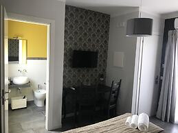 B&B BaRock