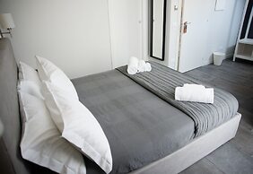 B&B BaRock