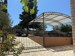 Apartments Jakov