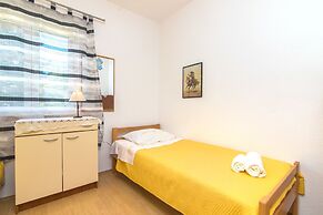 Apartments Jakov