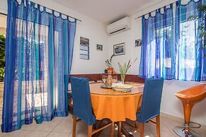 Apartments Jakov