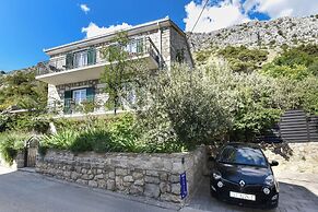 House Villa Danica