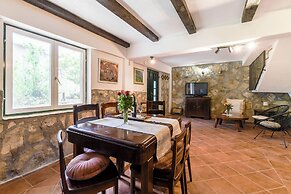 House Villa Danica