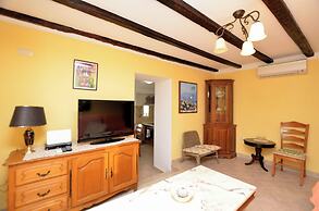 Apartment Stari Grad