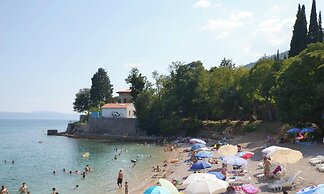 Apartment Stari Grad