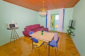 Apartments Mladenka