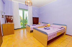 Apartments Mladenka