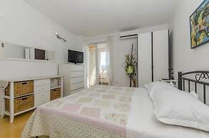 Apartments Zanet