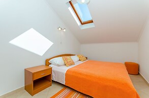Apartments Dijana