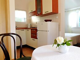 Apartments Mirjana