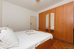 Apartments Diora