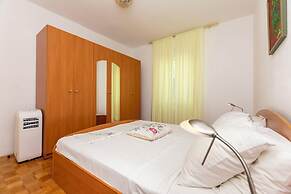 Apartments Diora