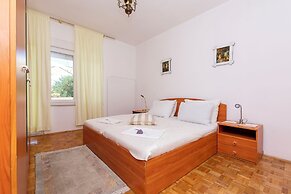 Apartments Diora