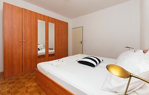 Apartments Diora