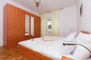 Apartments Diora