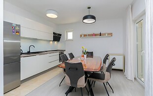 Apartment Dora