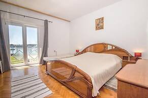House Ivica