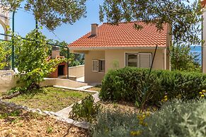 House Karlo