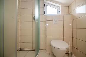 Apartments and Room Maestral