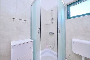 House Roza