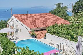 House Roza