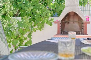 House Roza