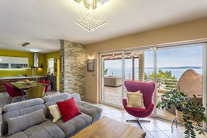Apartment Paradise View