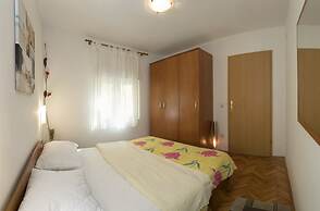 Apartments Gudelj