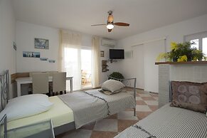 Apartments Gudelj